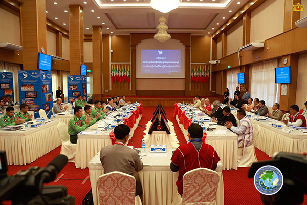 အစိုးရႏွင့္ အပစ္ရပ္ ၁၀ ဖြဲ႕ ထိပ္သီးေခါင္းေဆာင္မ်ား၏ JICM အစည္းအေဝး ဇန္နဝါရီ ၈ ရက္ က်င္းပရန္သေဘာတူ တစ္ႏွစ္ေက်ာ္ရပ္တန႔္ေနသည့္ ၿငိမ