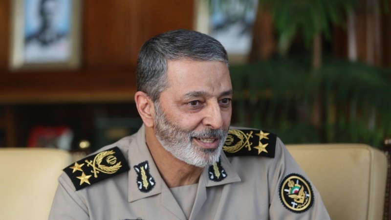 ایران، روس اور چین کی فوجی مشقوں سے دشمن پریشان ایران، روس اور چین کی فوجی مشقوں سے دشمن پریشان