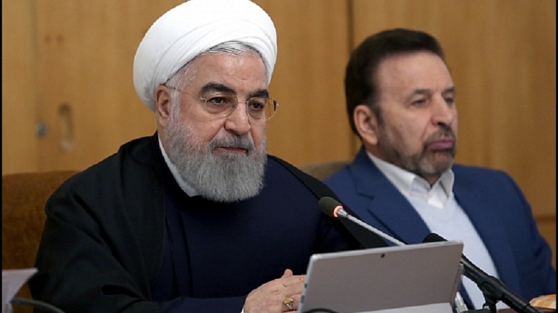 イラン大統領、「他国との新たな通商方法を発見」