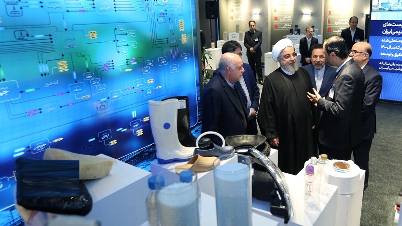 Meski Disanksi, Pendapatan Petrokimia Iran Tembus 17 Miliar Dolar