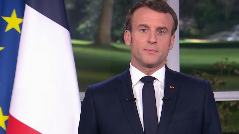 仏大統領、ストに譲歩しない姿勢