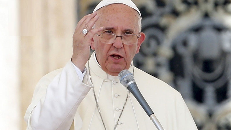 Papa Francis'ten kadına yönelik şiddet açıklaması