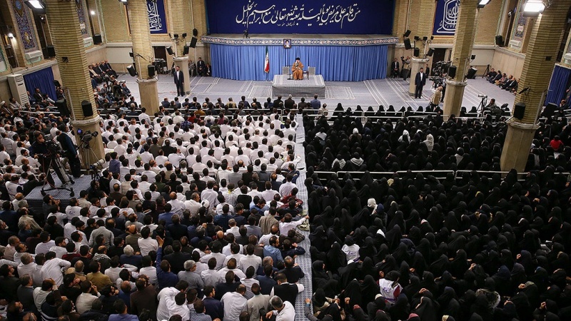 Rahbar Tanggapi Ancaman Trump terhadap Iran