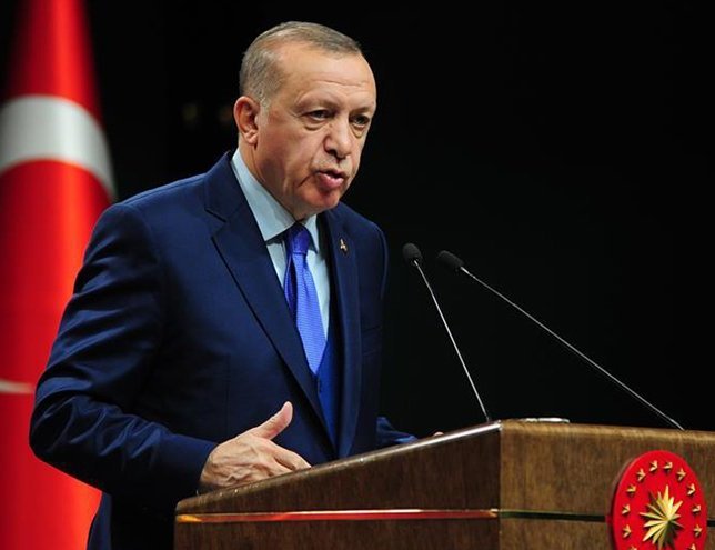 إردوغان يعلن بدء انتشار جنود أتراك في ليبيا