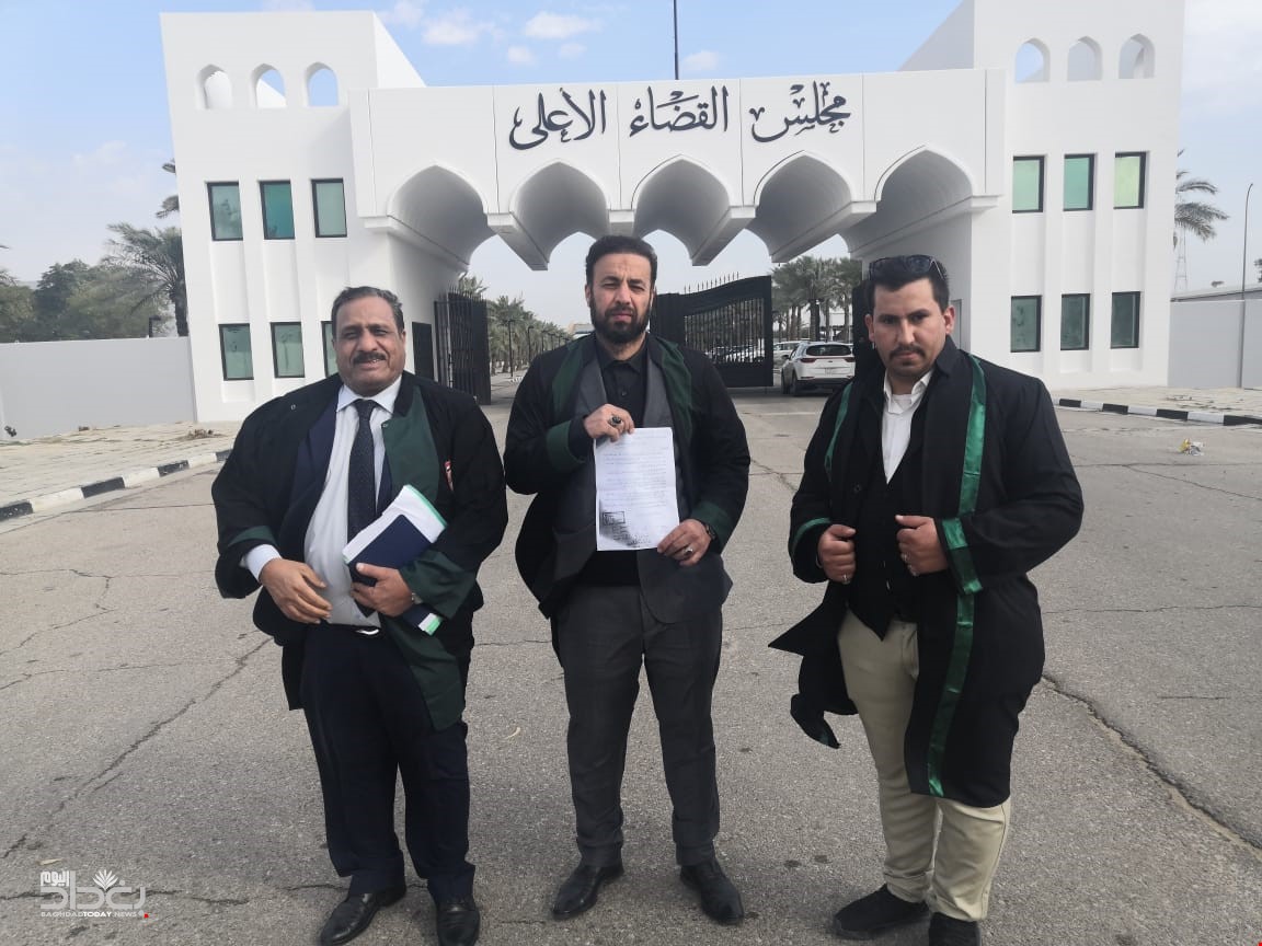 محامون عراقيون يرفعون دعوى قضائية ضد السفارة الاميركية+(وثيقة)