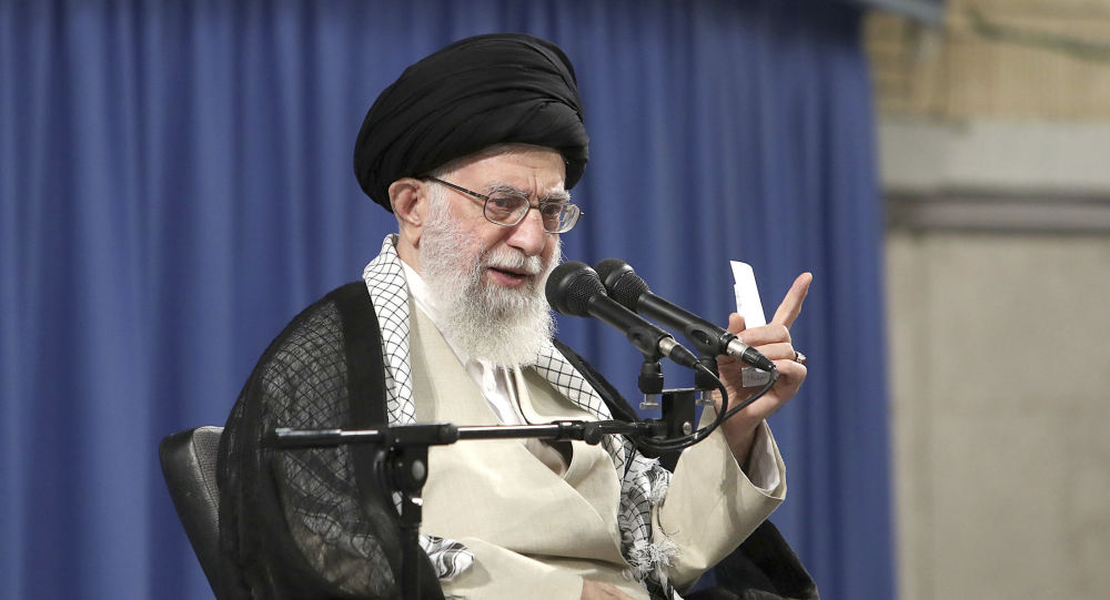 Ayatullah Ali Khamanei Pesankan Rakyat Iran untuk Pentingnya Mengenal Musuh