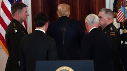 Infoclip : Trump change de ton et bat le drapeau blanc contre l'Iran