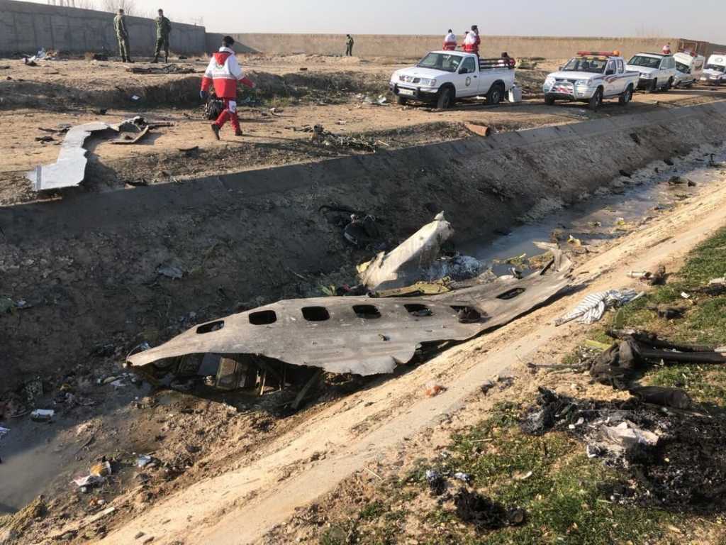 “Irán desmiente que el avión ucraniano haya caído a raíz de un acto terrorista” 