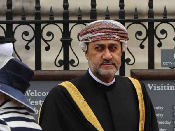 Haitham Tariq Al-Said Angkat Sumpah Sultan Baharu Oman