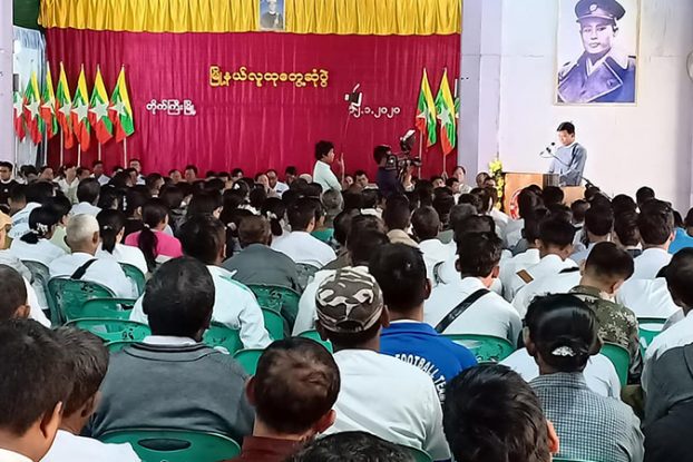 လွ်ပ္စစ္မီးႏွင့္ မူးယစ္ေဆးျပႆနာေျဖရွင္းေပးရန္ တိုက္ႀကီးျပည္သူမ်ား တင္ျပ