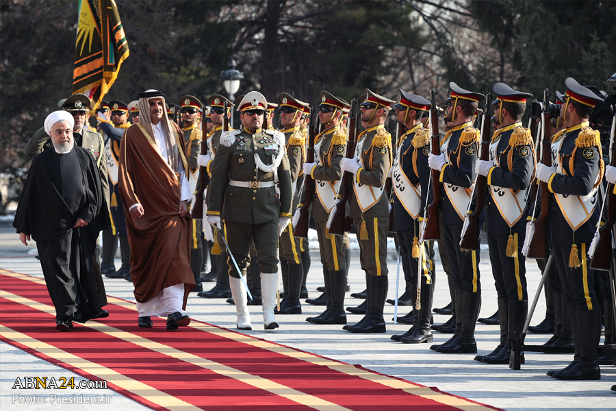 “El presidente de Irán dio ayer la bienvenida al Emir qatarí en Teherán” 