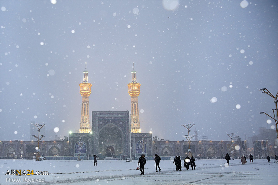 تقارير مصورة / الثلوج تغطي حرم الامام الرضا (ع) 