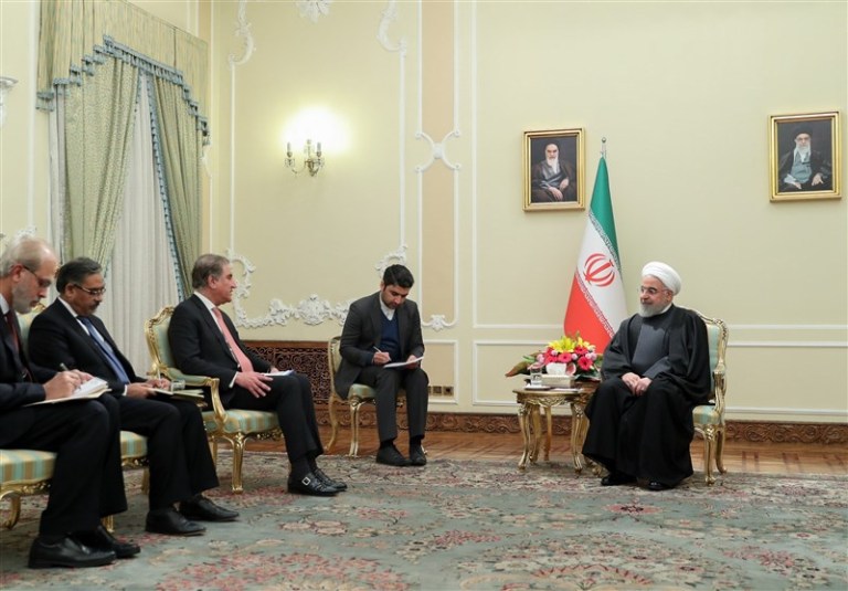 Ruhani: Pakistan'la samimi ilişkilerimiz var