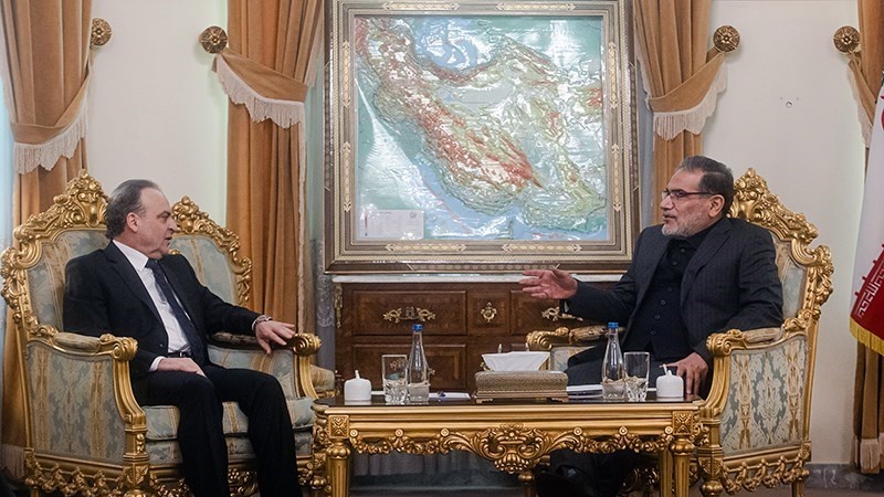Şemhani: ABD'nin bölgeden çekilmesi öncelenmeli