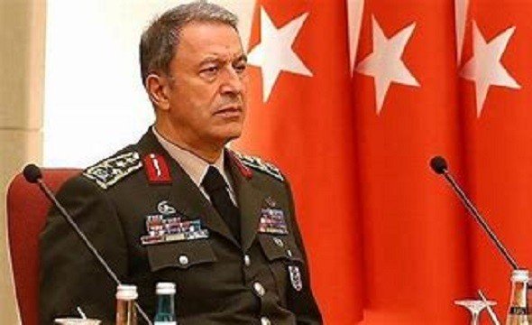 وزير الدفاع التركي: فريق تدريب وتعاون تركي يعمل الآن في ليبيا