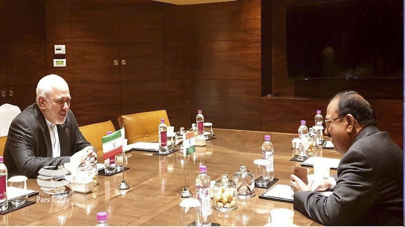 Zarif’in Yeni Delhi'de istişareleri