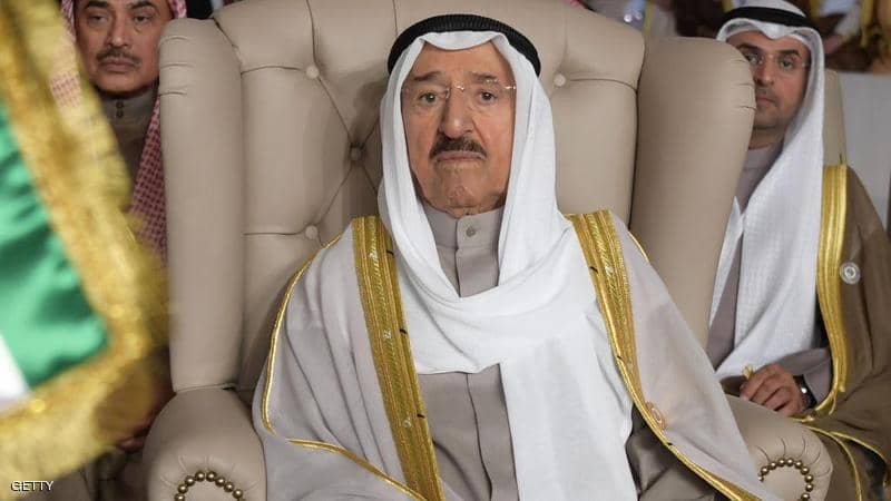 امير الكويت يبعث برقیة الى للمرجع السیستاني للاطمئنان على صحته 
