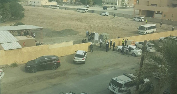 السلطات في البحرين تمنع عوائل الشهداء الثلاثة من زيارة قبورهم