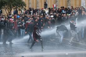 Nastavak demonstracija u Bejrutu/ Uhapšen američki novinar koji je radio za Izrael