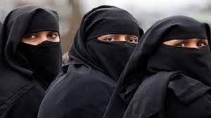 السلطات التركية تعتقل 4 داعشات قدمن من سوريا