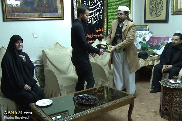 L'ambassadeur du Yémen à Téhéran visite la famille du martyr Qassem Soleimani + (photos)