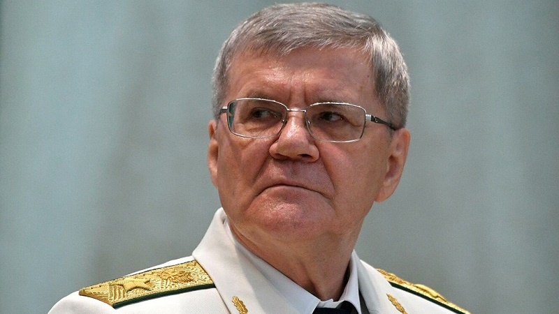 Генпрокурор Юрий Чайка покидает свой пост
