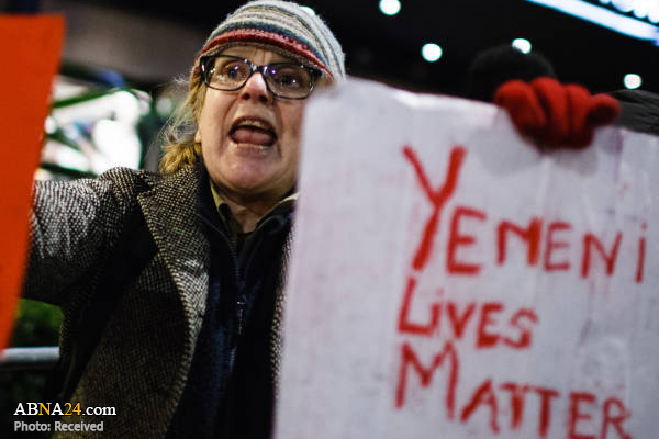 Photos: Demonstrations in London against selling weapons to Saudi Arabia, killing Yemeni people