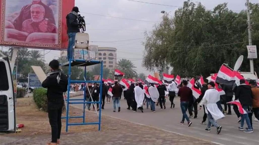 السلطات تقوم باجراءات أمنية مشددة وقطع طرق وسط بغداد تزامنا مع انطلاق التظاهرة المليونية 