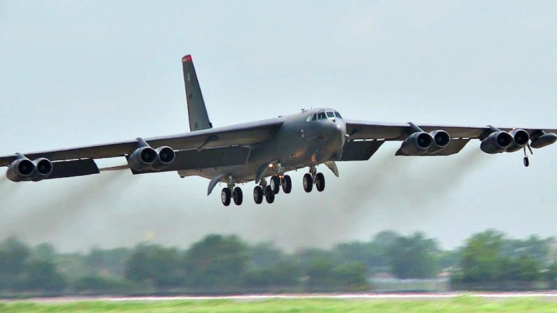 Bombardieri Usa con capacità nucleari posizionati nell'Oceano Indiano