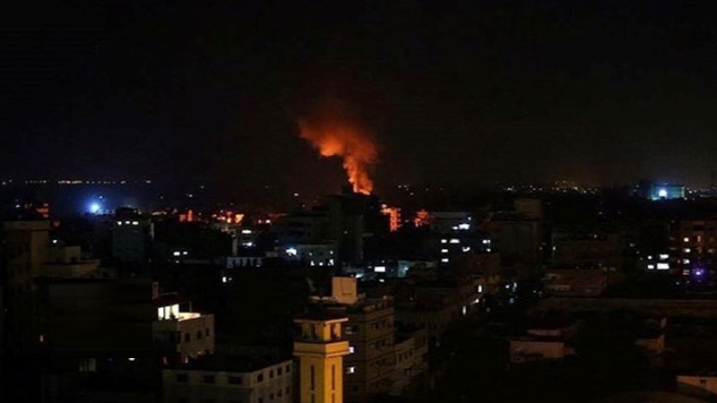 İşgalci İsrail savaş uçakları Gazze'yi bombaladılar
