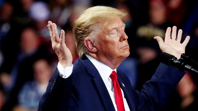 Представление нового документа в деле импичмента Трампа по скандалу "Украинагейт"