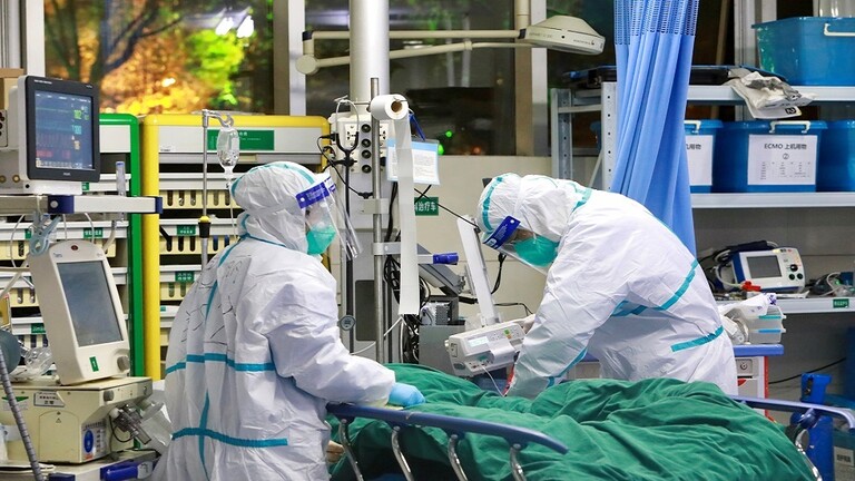 الصين تعلن وفاة 43 شخصاً جراء فيروس "كورونا" خلال 24 ساعة