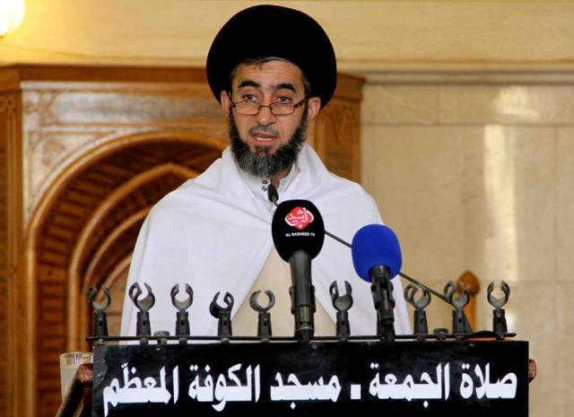 خطيب الكوفة يدعو ساحات التظاهر لإعلان البراءة من "المحتل"