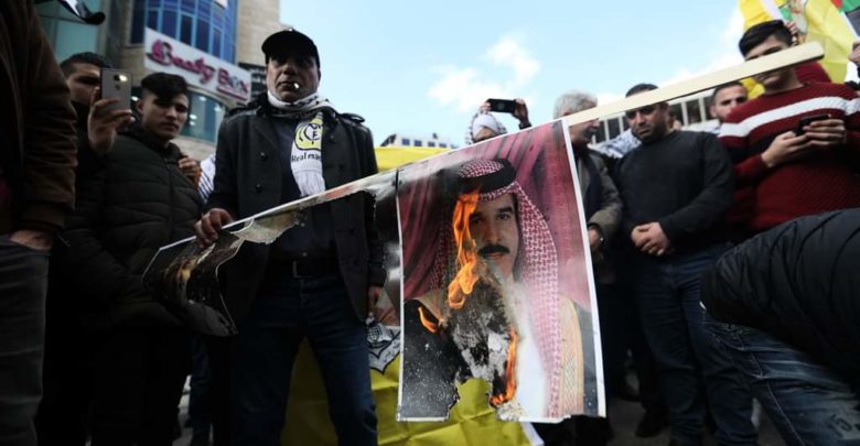 محتجون, فلسطينيون, يحرقون, صور, حاكم, البحرين, مدينة, الخليل