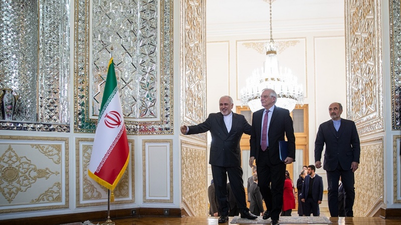 Kunjungan Perdana Kepala Kebijakan Luar Negeri UE ke Iran