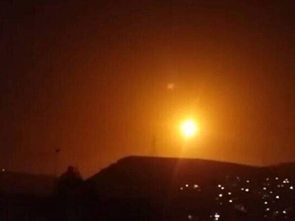 Pesawat Awam 'Terselamat' Serangan Udara Israel Pesawat Awam 'Terselamat' Serangan Udara Israel