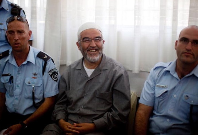 محكمة الاحتلال تحكم بالسجن على "الشيخ رائد صلاح" 28 شهرا