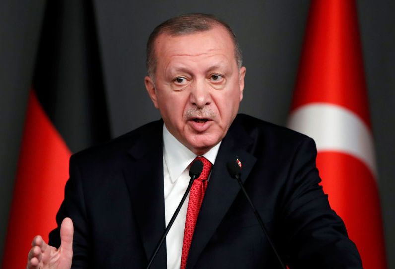 أردوغان: الحكومة السورية ستدفع "ثمنا باهظا" لهجومها على الجنود الأتراك