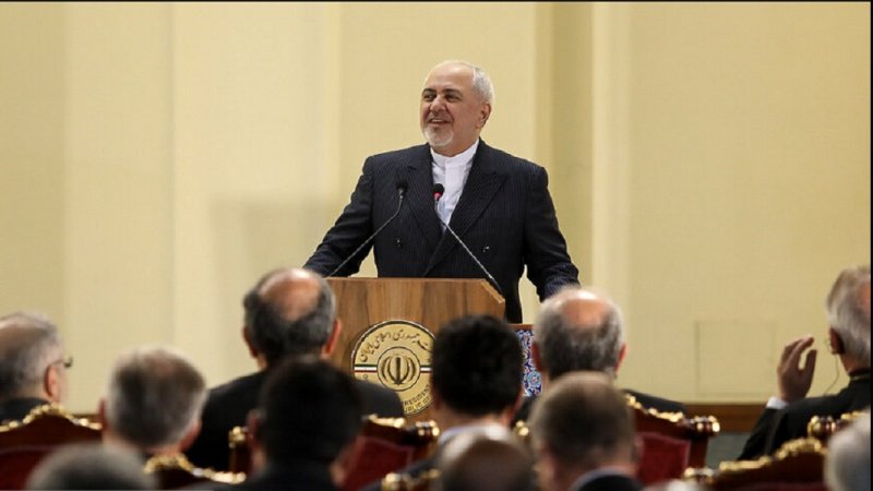 イラン外相、「地域の英雄をテロリスト呼ばわりする輩には、西アジアでの将来はない」