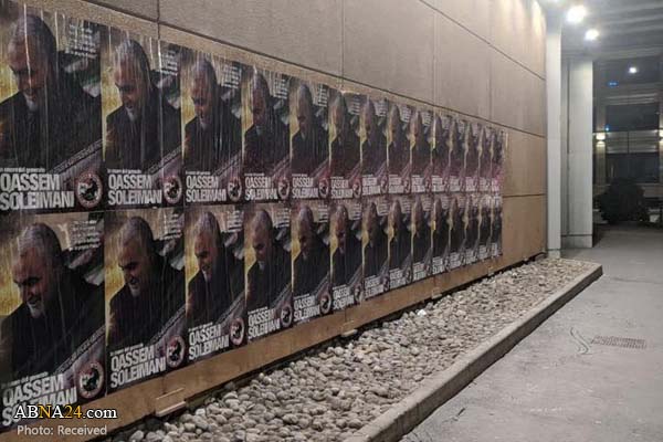 イタリアの街壁にソレイマーニー司令官の写真