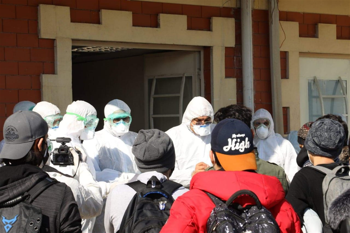 آخر وجبة من الجالية العراقية العائدة من الصين تغادر مستشفى الفرات