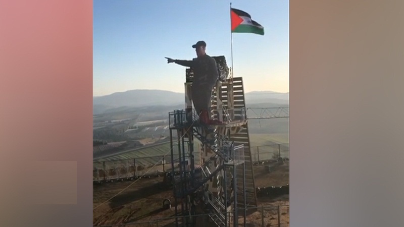 Şehit General Süleymani'nin büstü, Lübnan'ın güneyine yerleştirildi