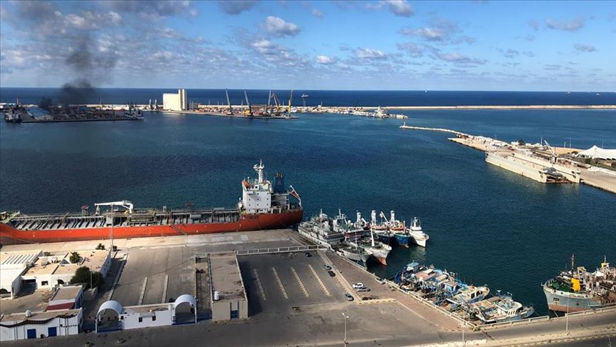 الجيش الليبي: تم استهداف سفينة تركية في ميناء طرابلس لكن نحن لم نتبن العملية