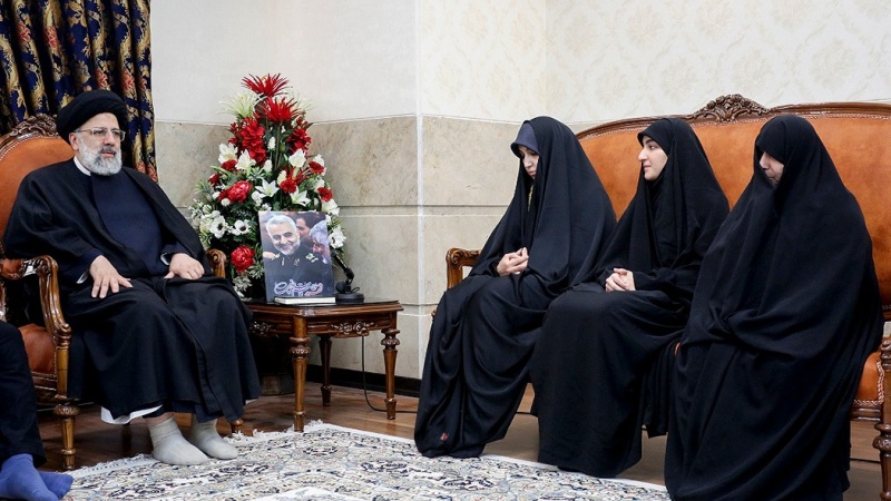 Ketua Mahkamah Agung Iran Temui Keluarga Syahid Soleimani
