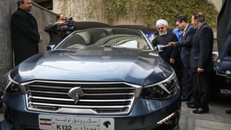 Disanksi, Iran Pamerkan 4 Mobil Baru Buatan Dalam Negeri