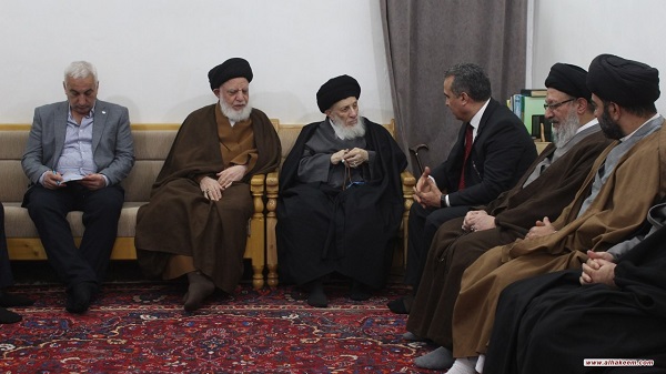 آية الله الحكيم يشيد بتضحيات الحشد الشعبي في سبيل الدين والمقدسات