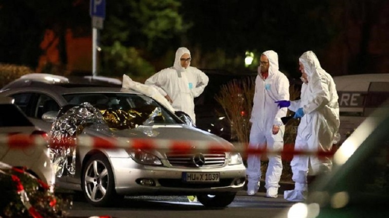 Rechtsextremer Terroranschlag in Deutschland lässt Sorgen muslimischer Gemeinschaft weiter wachsen