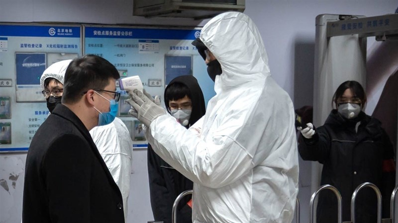 中国本土で、新型肺炎により新たに６８人死亡、死者は合計２６６３人