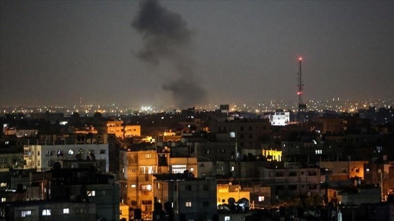  イスラエルの戦闘機がガザを空爆
