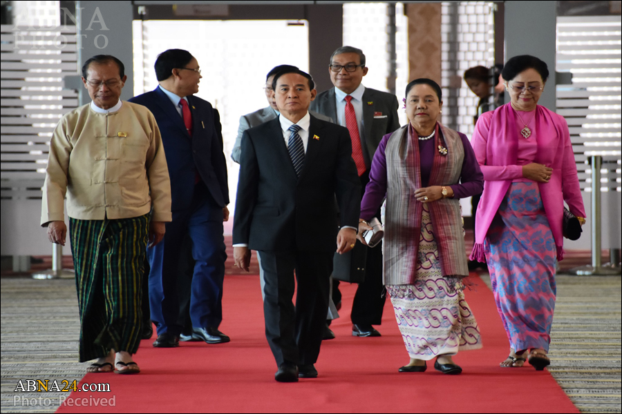 ႏိုင္ငံေတာ္သမၼတဦးဝင္းျမင့္  အိႏၵိယႏိုင္ငံသို႔ ခ်စ္ၾကည္ေရးခရီးသြားေရာက္ 